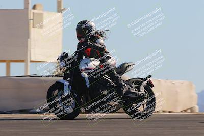 media/Nov-06-2023-Moto Forza (Mon) [[ce023d0744]]/2-Advanced Group/Session 4 (Turn 9)/